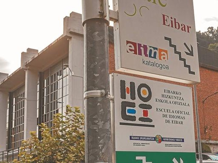 Abierto el plazo de inscripción en la Escuela Oficial de Idiomas de Eibar para el curso 2022/2023