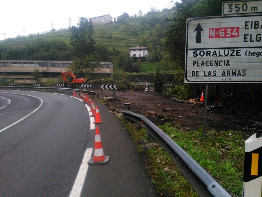 Construcción de la nueva rotonda Construcción de la nueva rotonda