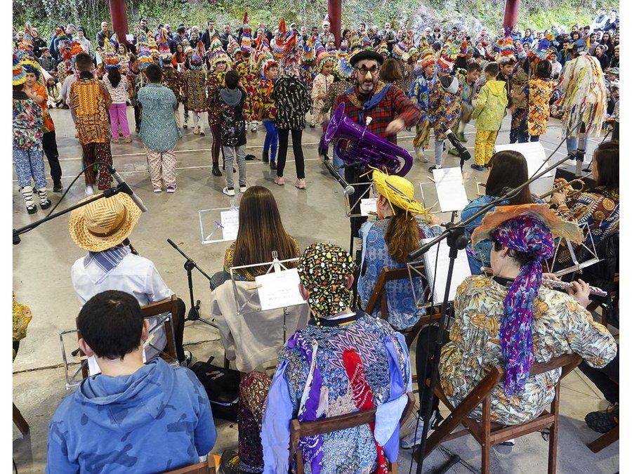 Debido a la desfavorable previsión metereológica, ha habido cambios en en el programa de los Euskal Aratosteak