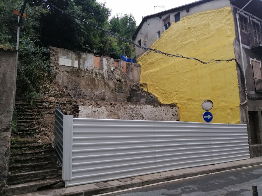 Demolido el edificio de Errekalde Demolido el edificio de Errekalde