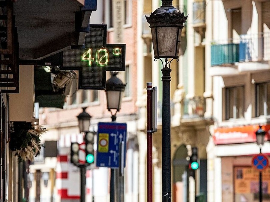 El Ayuntamiento acondiciona espacios para protegerse de las altas temperaturas en plena ola de calor y hace una serie de recomendaciones generales