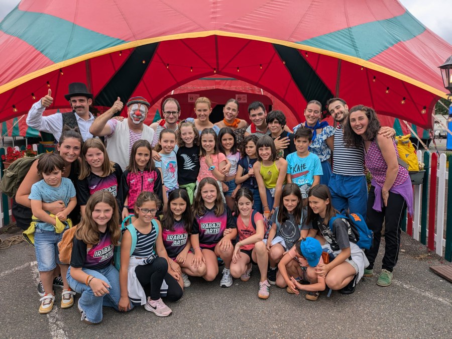 El Ayuntamiento lanza un folleto con la oferta conjunta de ocio infantil y juvenil para el curso 2025-2026 El Ayuntamiento lanza un folleto con la oferta conjunta de ocio infantil y juvenil para el curso 2025-2026