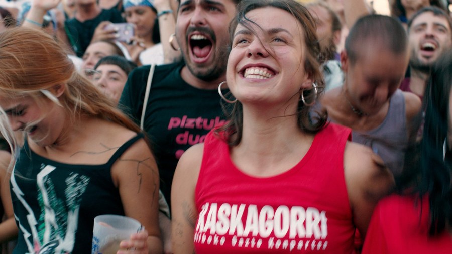 Este viernes proyección de la película "Jone, batzuetan", dentro del ciclo de cine de verano
