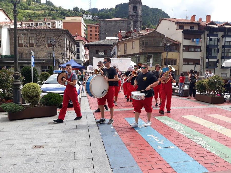 ¡Fiestas de Santiago y Santa Ana!