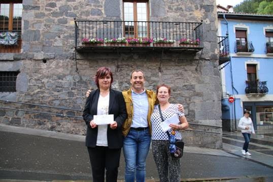 Ganadoras del concurso de flores