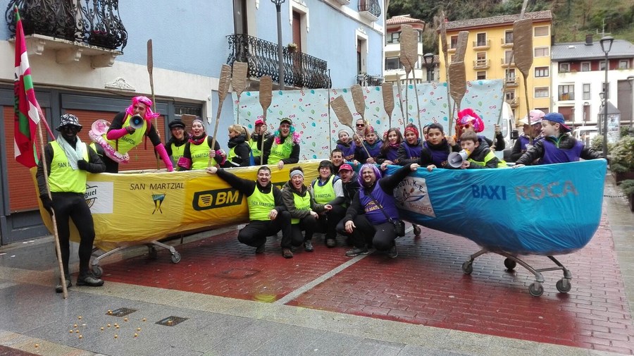 Ganadores concurso de disfraces de carnaval Ganadores concurso de disfraces de carnaval