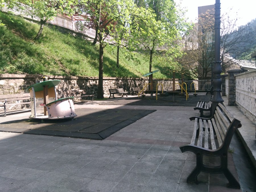 Remodelación del parque de la estación Remodelación del parque de la estación