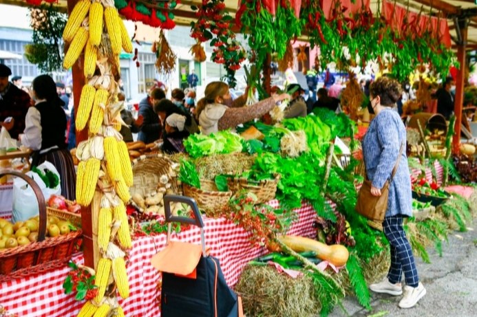 Reunión para preparar la Feria de Gaztañerre