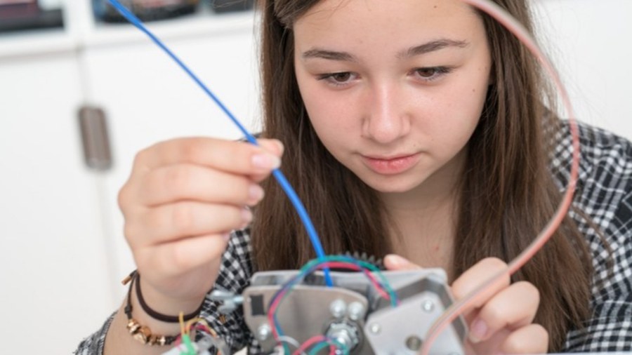 Ciencia y tecnología para jóvenes