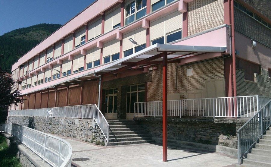 Trabajos de mejora en el colegio Trabajos de mejora en el colegio