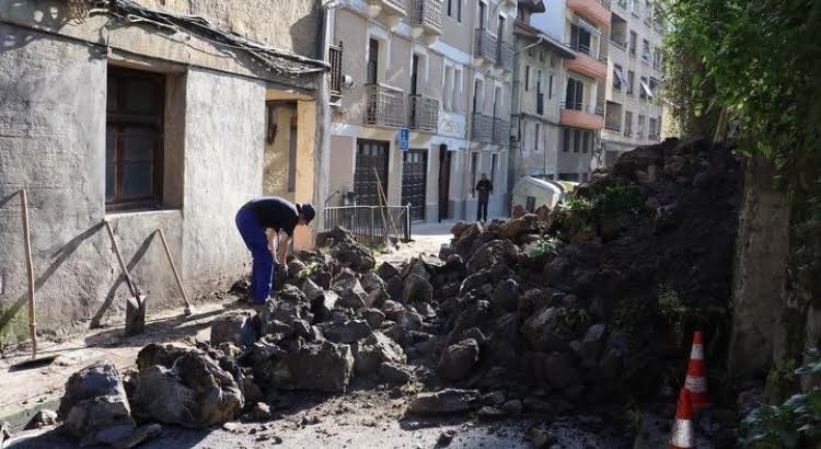 Última hora del desprendimiento de la calle Atxuri.