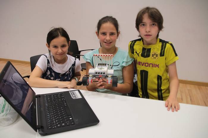 Abian da robotika tailerra Abian da robotika tailerra