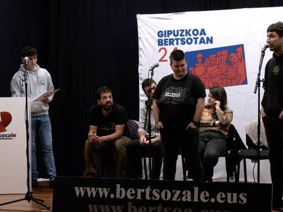 Gipuzkoako Bertsolari Txapelketako sailkapen faseko azken saioa Soraluzen jokatuko da domekan