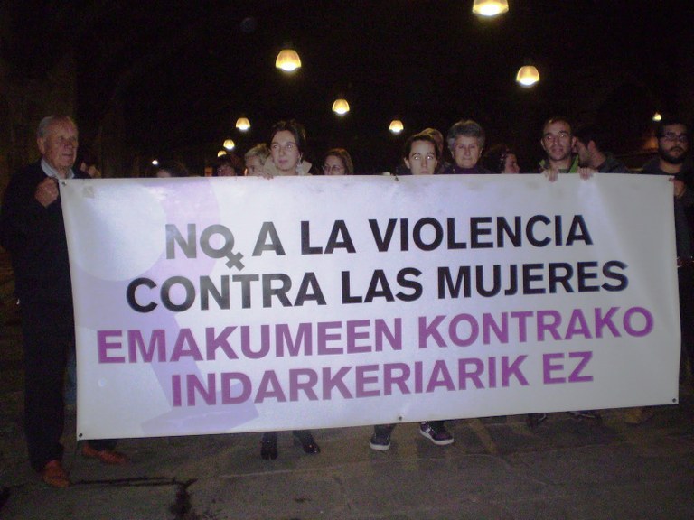 Indarkeria matxista gehiagorik ez! Indarkeria matxista gehiagorik ez!