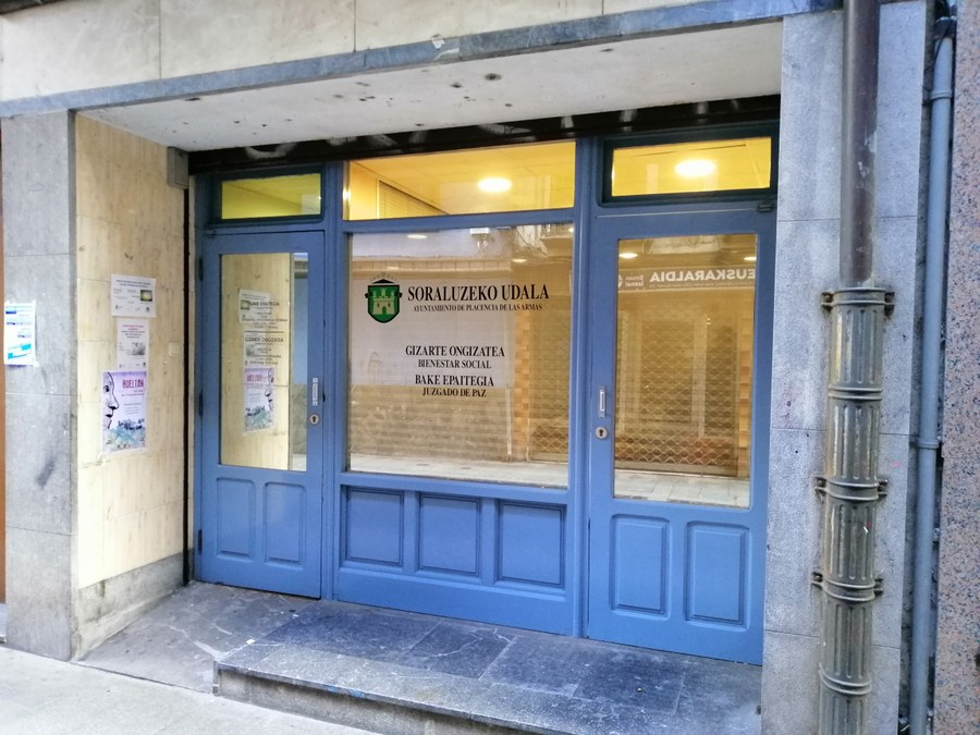 Lokalaren salerosketa hitzarmena Lokalaren salerosketa hitzarmena