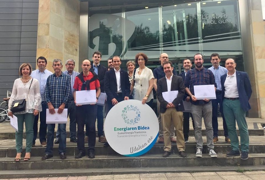 Transizio energetikoren aldeko ahalegina Transizio energetikoren aldeko ahalegina